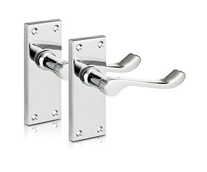 XFORT Chrome Elegance Range Polished Chrome Victorian Scroll Lever Latch Handles, Polished Chrome Backplate Door Handles, Contemporary Design for Internal Wooden Doors (1 Pair)