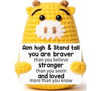 Xheemzce Crochet Giraffe Plush, Aim High Inspirational Gift with Card, Mini Handmade Emotional Support Present for Women Men Friends Coworkers