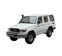 XIYUEYING 1:18 Toyota Land Cruiser 76 2017 LC76 SUV Car Model Collection Gift To Friends And Family 870101 Vehicles Kit(870103 White)