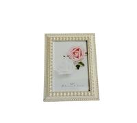 Xshelley 5x7 inch photo frame, made of oysters and artificial pearls inlaid with white electroplated bright silver zinc alloy photo frame, handmade