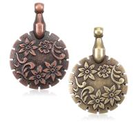 Xthrotsenk 2Pcs Yarn Cutter Pendants Antique Metal Thread Cutter Pendant Rope Cutter Disconnector Circle Take-up DIY Sewing Tools for Knitting and Crafting (Red Bronze + Green Bronz)