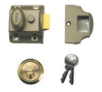 YALE 723 Deadlocking Traditional Nightlatch - 40mm GRN with PB Cylinder Boxed
