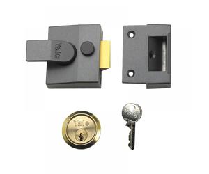 Yale Locks 630085005542 P85 Deadlocking Nightlatch 40Mm Backset Brasslux Finish Visi