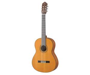 YAMAHA CG122MC Full-Size Classical Guitar - Solid Cedar Top, 650 mm Scale, Full-Size Nylon Guitar with Warm Rich Tone and Comfortable Playability