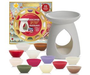 Yankee Candle Christmas Scented Wax Melt Discovery Gift Set, 12 Scented Wax Melts, 1 Wax Melt Burner & 1 Unscented Tea Light, Perfect Christmas Gifts for Women, Signature