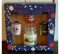 Yankee Candle Gift Set, 1 Small Jar + 3 Votives, "Christmas", Rare