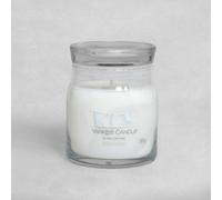 Yankee Signature Medium Scented Candle - Clean Cotton