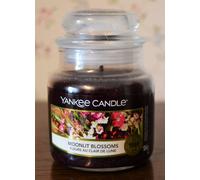 Yankee Candle Small Jar Scented Candle, Moonlit Blossoms