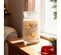 Yankee Candle Pink Sands scented candle Signature 567 g