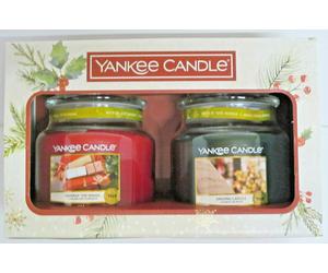 Yankee Candle XMAS Gift Set 2x Medium Jar Unwrap the Magic Singing Carols