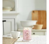 Yankee Candle Pink Sands scented candle Signature 567 g