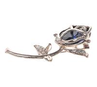 Yardwe Shiny Crystal Glass Flower Brooch Pin for Women, Lightweight Alloy Rhinestone Decoration for Clothes and Bags, Creative and Beautiful Floral Accessory for Everyday Wear