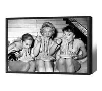 YAXZLWR Vintage Black And White Canvas Wall Art Prints Little Women Fun Newspaper Room Aesthetic Funky Italian Kitchen Girly Decor Hot Girls York News Only Need Money And Pasta Posters