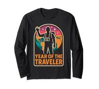 Year of The Traveler Retro Backpacker World Map Long Sleeve T-Shirt