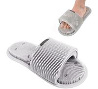 Ygapuzi Shower Foot Scrubber, Soft Silicone Foot Cleaner with Non-Slip Suction Cups, Exfoliates Dead Skin, Improves Circulation & Soothes Tired Feet for Unisex Adults - 1pcs (Gray)