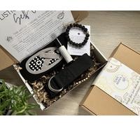 Yoga Gift Set for Women & Men - Complete Yoga Starter Kit with Strap, Socks, Aromatherapy Roller, Rudraksha Mala Bangle & Self-Care Guide - Perfect Present for Yogis, Meditation & Wellness Lovers