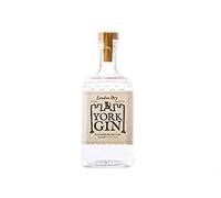 York Gin London Dry 42.5% ABV 70cl Award winning Dry Gin, Small batch production in Coppers Stills , Perfect over ice with tonic and a curl of lemon peel, Handmade in York