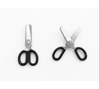 Yorkshire Miniatures Scissors Dolls House Miniature, 1:12 Scale, Kitchen Accessory, Sewing Room, Set of 2