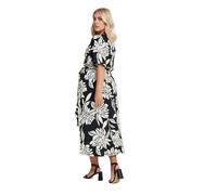 Yours Curve Floral Print Textured Wrap Dress - Women's - Plus Size Curve Black