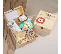 Youuys Baby Gift for Newborns, Baby Gift Boy and Girl, Wooden Box Baby Gift Set, 8 in 1 Set with Muslin Cloth + Cotton Comforter + Rattle + Gift Card (Lion)