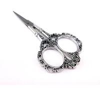 Yueton Vintage Europea Style Plum Blossom Needlework Embroidery Scissors (Silver)