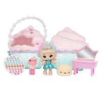 Yummiland Beauty Bag Playset + Lip Gloss Doll - Cupcake Bag - Includes Exclusive Callie Birthday Cake, Nail Polish + Stickers, Body Shimmer, Doll Playset, Cosmetic Play, Suitable for Children Ages 4+