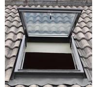 ZHANGGL Roof Access Hatch with Double Layer Tempered Glass - Small Window for Building Roof Underground Lighting Well Basement Cellar Outlet Lid (20x18in/50x45cm)