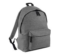 Zippered main compartment