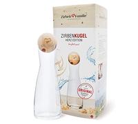 Zirben Familie The Original ZirbenKugel Set Including Water Carafe | Gives The Water a Special Touch | 1 Litre Mirror Carafe Made of Crystal Glass with Lid Made of Pine Wood | Heart Edition