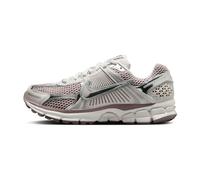 Zoom Vomero 5 - female - Nike - Running Shoes - Gray - 7 1/2 UK - Sport 7 1/2 UK
