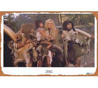 Zuhhgii Retro Classic Movie Poster THE CLAN OF THE CAVE BEAR Original Lobby Card Daryl Hannah Pamela Reed Vintage Metal Tin Sign Old TV Film Poster Gift Karaoke Bar Pub Club Decorative Wall Plates Man