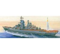 Zvezda 500789017-1:700 Petr Velikiy Russian Warship