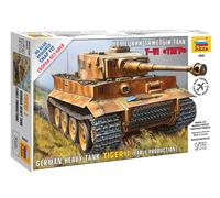 WWII German Battle Tank Tiger I Early Plastic Kit 1:72 Model Zvezda