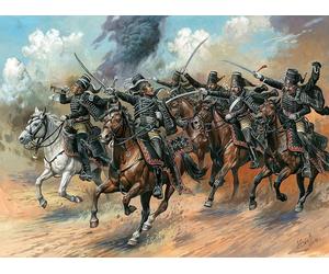 Zvezda Z8079 Figurines 18th-Century Hussars on 1:72 Scale Black