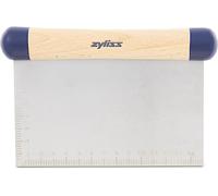 Zyliss Bench Scrapper, Separate, Scrape, Cut Pizza/Cookie Dough/Cakes/Bakes/Vegetables 11cm/4.5in, Stainless Steel/Wood, Meaurements on Blade cm/in