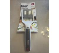 Zyliss E900036 Dial and Slice Cheese Slicer, Plastic/Stainless Steel, White, Adjustable Thickness Ideal for Slicing Parmesan, Cheddar, Gouda, Edam, Dishwasher Safe