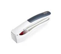 Zyliss E960006 Garlic Press Easy Clean, Silver/Red, Garlic Press for Crushing Garlic/Garlic Bulbs
